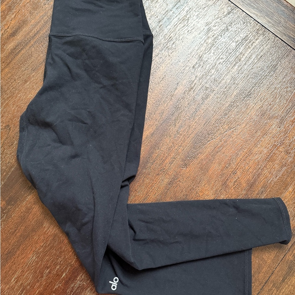 ALO Yoga Women’s Black Leggings